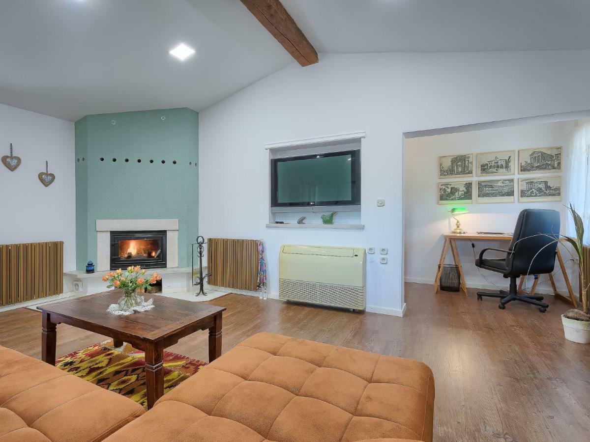 Holiday Home Country House D&D By Interhome PUY Eksteriør bilde